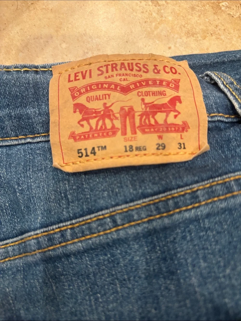 Levis classic straight